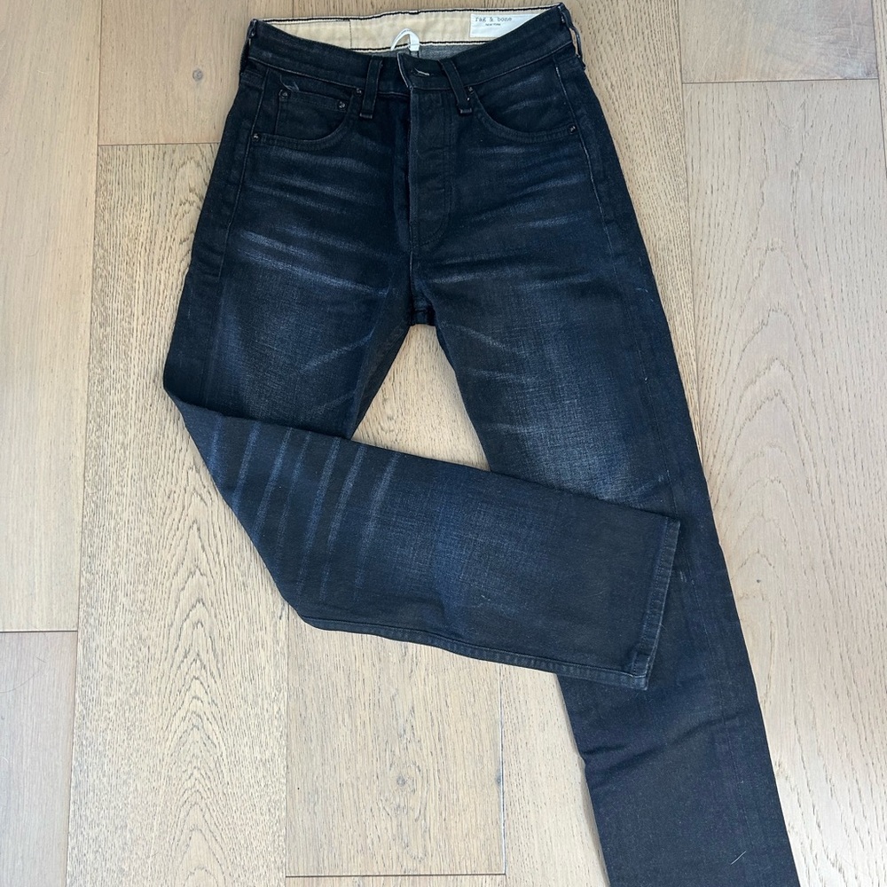 Rag & bone “maya high rise ankle slim” black jean. Excellent condition.